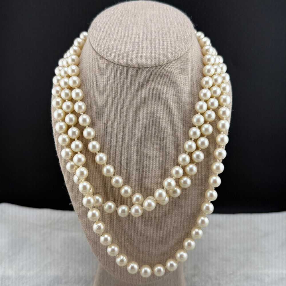 Vintage Estate Necklace Cream Beaded Glass Flapper Opera 62 Inch READ